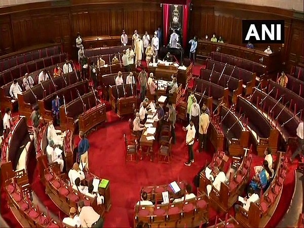 পশ্চিমবঙ্গে বিতর্কিত ‘অ্যান্টি-গুন্ডা বিল’ পাস, কী আছে এতে