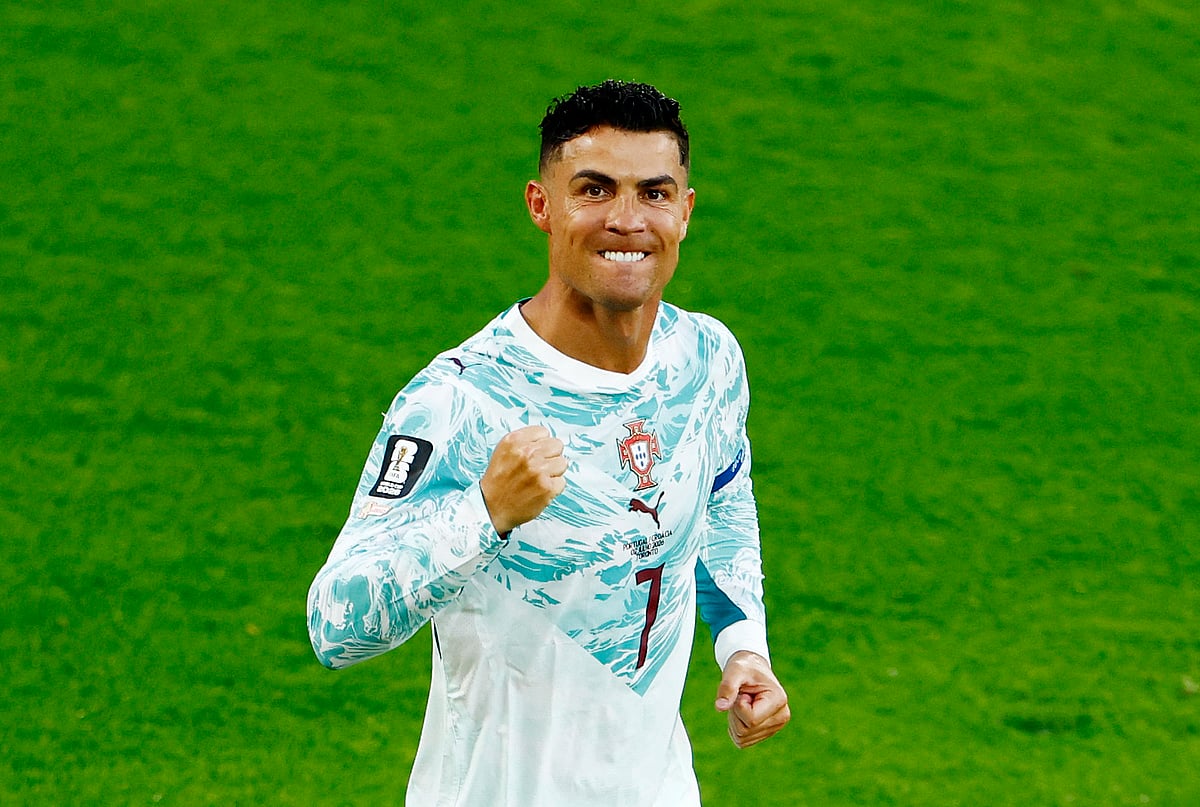 পর্তুগালকে সমতায় ফিরিয়ে মাঠ ছাড়লেন রোনালদো