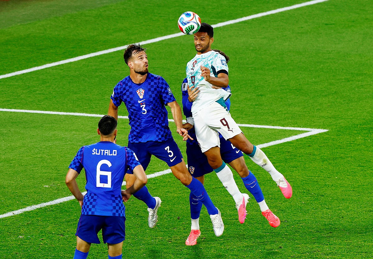 নাটকীয়তার এক ম্যাচ