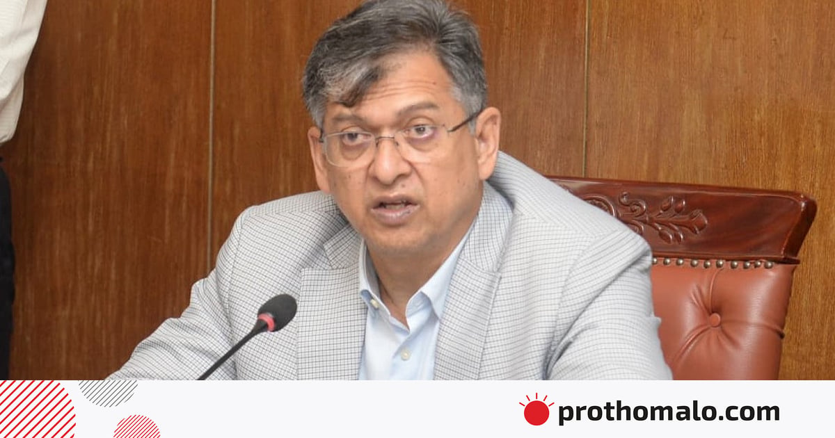 দিল্লিতে দাফন হওয়া আ. লীগ বাংলাদেশে আর রাজনীতি করতে পারবে না: স্বরাষ্ট্রমন্ত্রী দিল্লিতে দাফন হওয়া আ. লীগ বাংলাদেশে আর রাজনীতি করতে পারবে না: স্বরাষ্ট্রমন্ত্রী