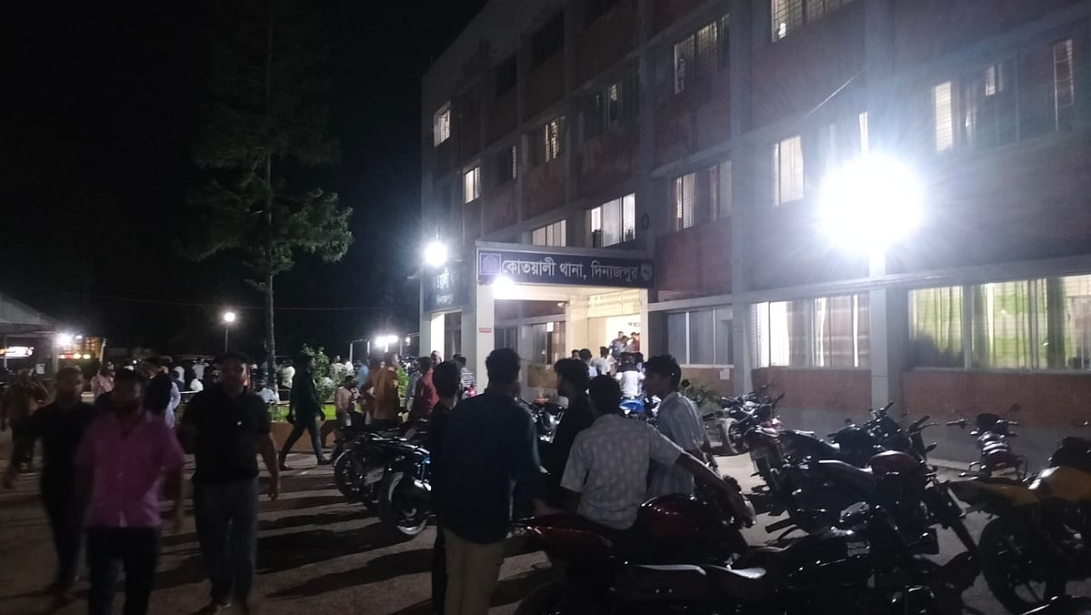 দিনাজপুরে অপহরণ ও চাঁদাবাজির অভিযোগে যুবশক্তির তিন নেতা আটক