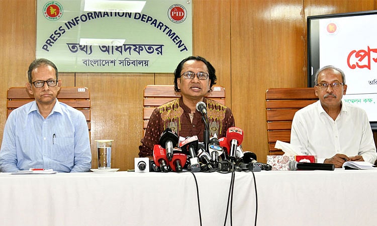 তাঁরা একটু অপেক্ষা করুন: আওয়ামী লীগ নেতা–কর্মীদের বিষয়ে প্রধানমন্ত্রীর উপদেষ্টা