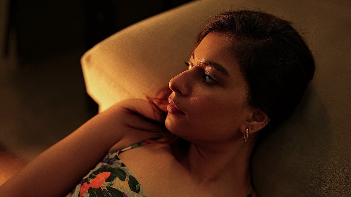 ১৬ ছবিতে সুনিধি নায়েকের বহুমাত্রিক শিল্পী হয়ে ওঠার যাত্রা
