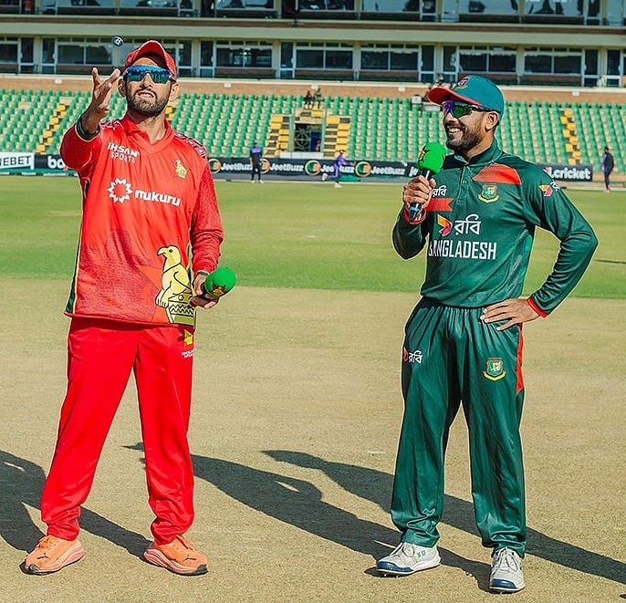 ৯ ওভারে বাংলাদেশের ৫০, টিকে আছেন দুই ওপেনারই