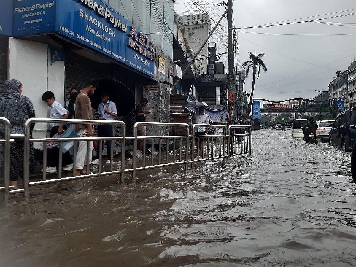 ঢাকায় ৬ ঘণ্টায় ৭৬ মিলিমিটার বৃষ্টি