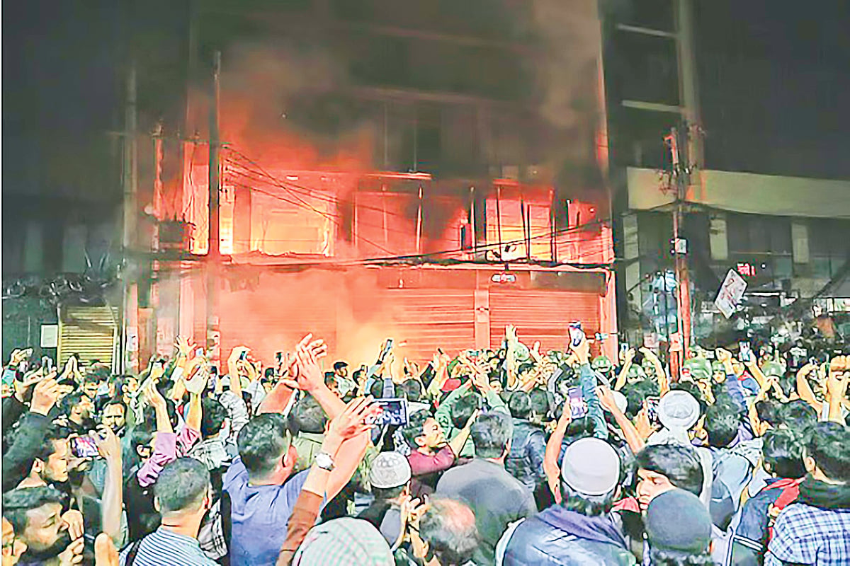 ৫৫ বছরে দেশে সংবাদমাধ্যমের স্বাধীনতার অবস্থা কী দাঁড়াল