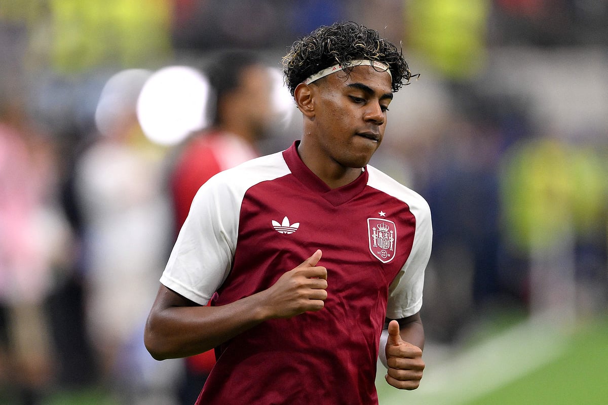 ফ্রান্সের বিপক্ষে পেনাল্টি গোলে এগিয়ে গেল স্পেন