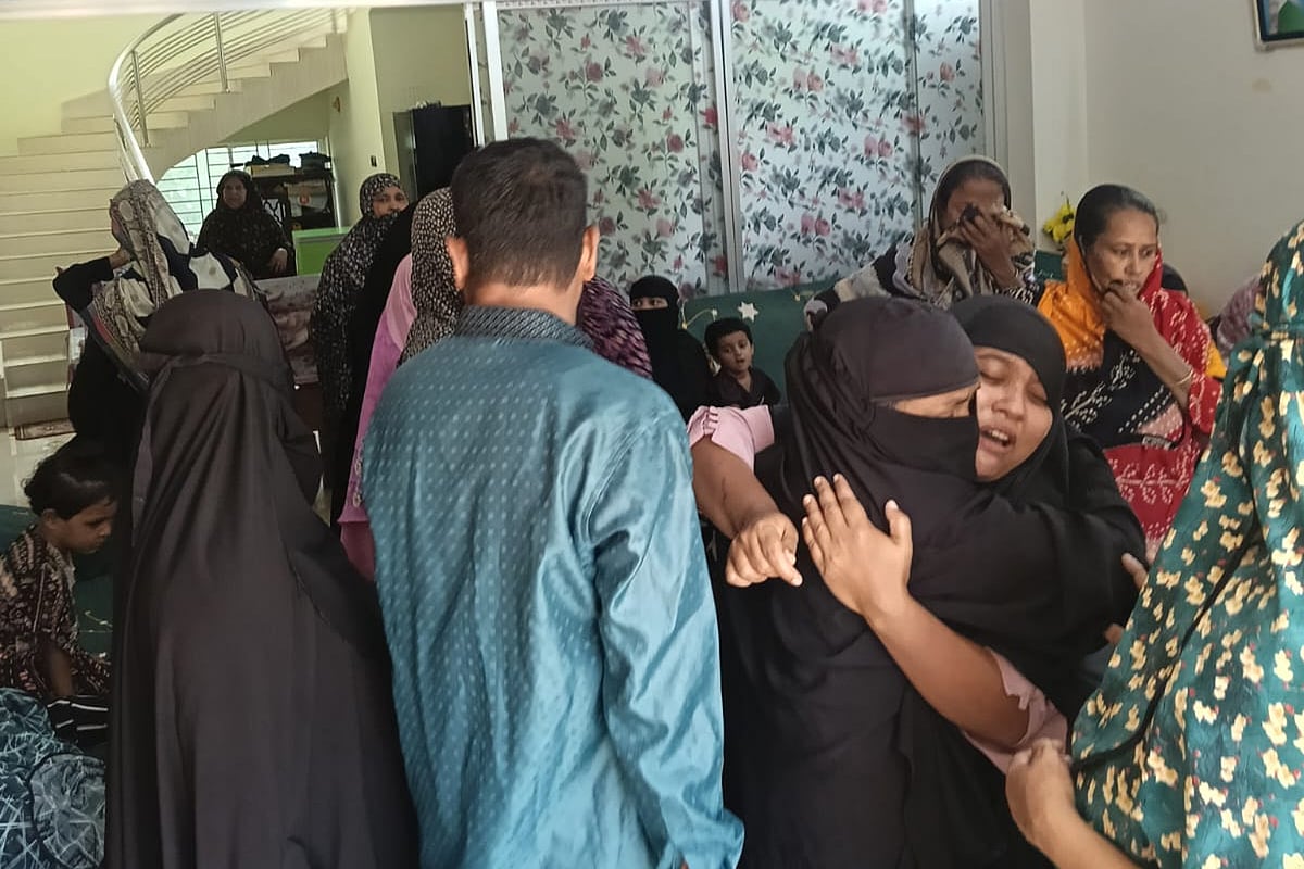 চাঁদপুরে ‘ডাকাতি করতে গিয়ে’ গৃহবধূকে হত্যা, প্রবেশপথ নিয়ে রহস্য