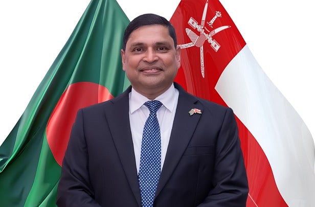 নৌবাহিনীর প্রধান হিসেবে নিয়োগ পেলেন মিসবাহ উল আজীম