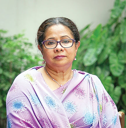 প্রাথমিক শিক্ষাকে সত্যিকার অর্থেই জাতীয় 
অগ্রাধিকার দিতে হবে