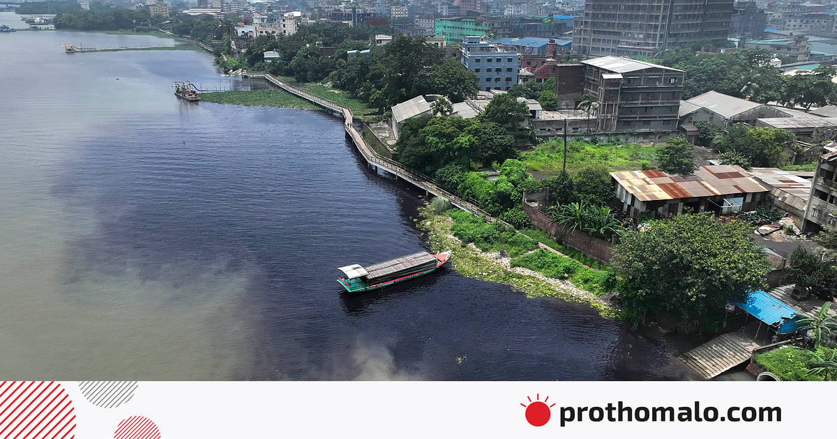 শিল্পবর্জ্যে বুড়িগঙ্গা দূষণ, ধোঁয়ায় আচ্ছন্ন শ্যামপুর শিল্পবর্জ্যে বুড়িগঙ্গা দূষণ, ধোঁয়ায় আচ্ছন্ন শ্যামপুর