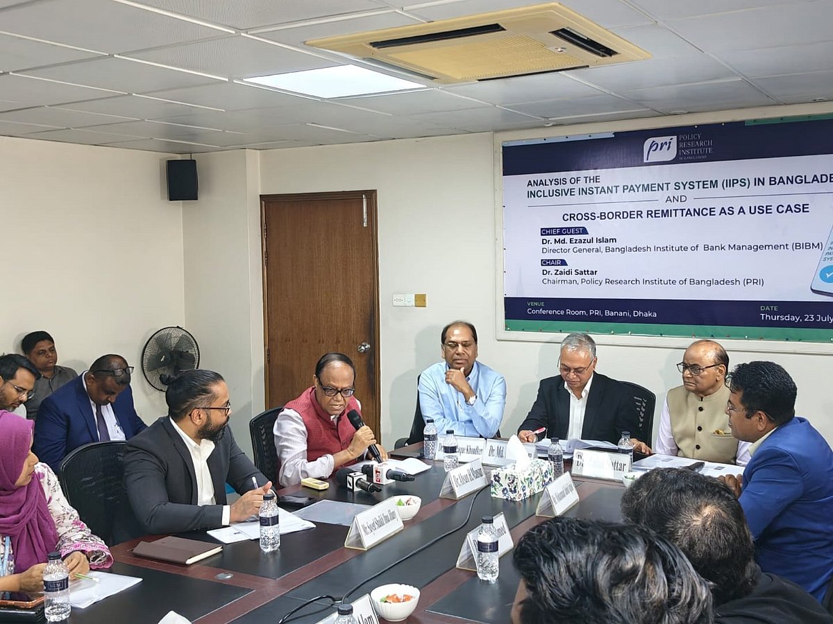 বাংলা কিউআরসহ ডিজিটাল লেনদেনে মার্চেন্টের মাশুল তুলে দেওয়ার পরামর্শ আহসান এইচ মনসুরের