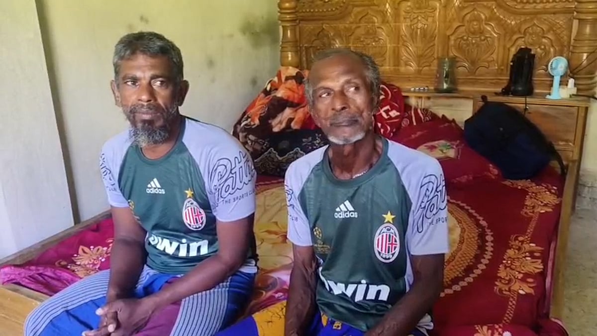 বাবা-ছেলে ৩৬ দিন সাগরে, কাঁচা মাছ খেয়েই বেঁচে ছিলেন!