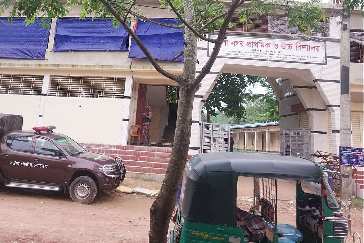 জঙ্গল সলিমপুর ক্যাম্পে ট্যাংকের পানি পান করে তিন পুলিশ সদস্য অসুস্থ, নমুনা পরীক্ষাগারে