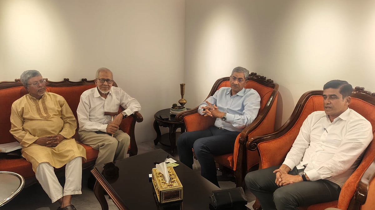 শহীদ জিয়ার খাল খনন কর্মসূচি অব্যাহত থাকলে নদী-খাল দখল ও দূষণ হতো না: পানিসম্পদমন্ত্রী