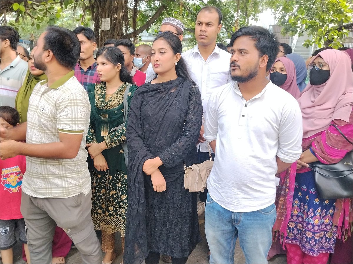 ২৯ জুলাইয়ের মধ্যে সিদ্ধান্ত না এলে আন্দোলনের ঘোষণা সুপারিশপ্রাপ্ত সহকারী শিক্ষকদের