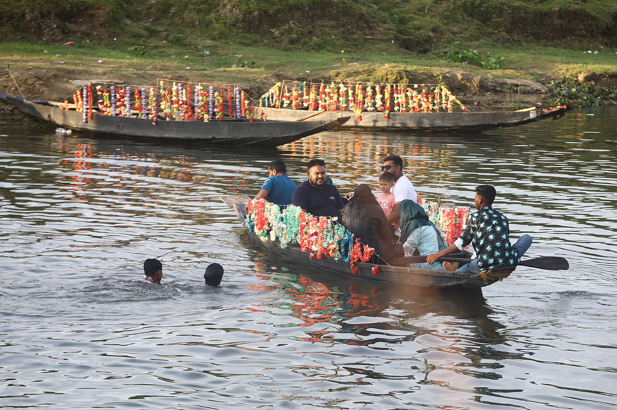 জলের টানে হাওরপানে