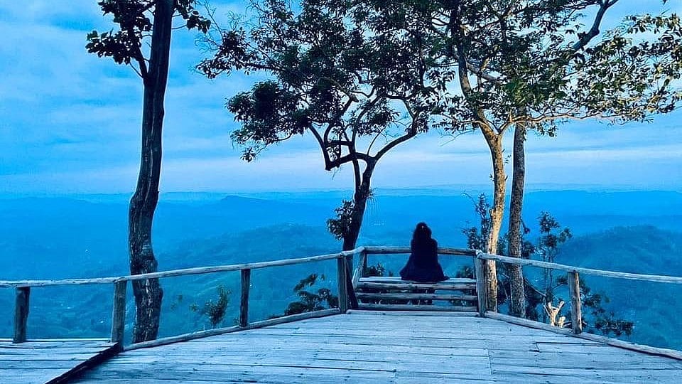 একা ঘুরতে শেখো প্রিয়