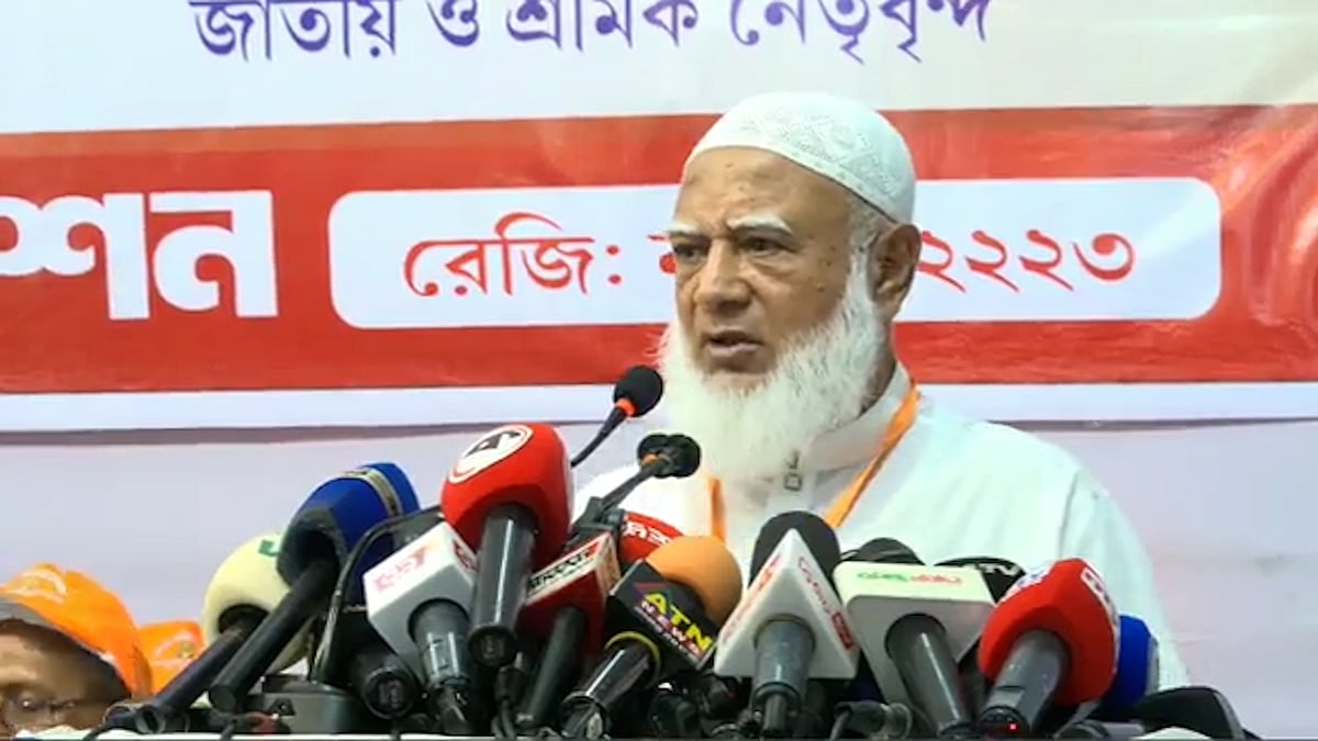 প্রধানমন্ত্রীর ইশারায় সব চললে দুর্নীতি বন্ধ হয় না কেন, প্রশ্ন জামায়াত আমিরের