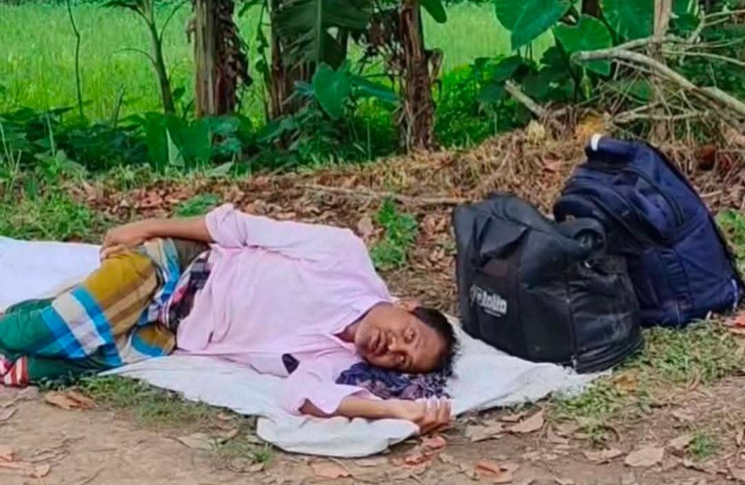 সখীপুরে রাতে অসুস্থ ব্যক্তিকে রাস্তায় রেখে যাওয়া হয়, অভিযোগ স্ত্রীর বিরুদ্ধে