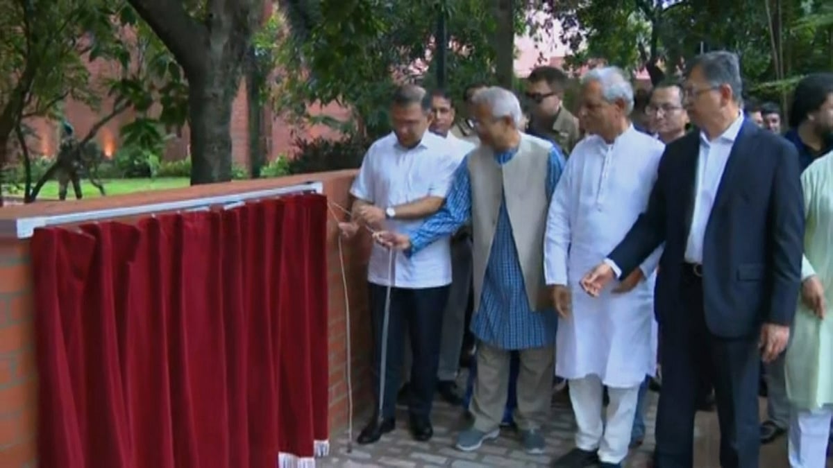 জুলাই গণ-অভ্যুত্থান স্মৃতি জাদুঘরের উদ্বোধন করলেন প্রধানমন্ত্রী তারেক রহমান