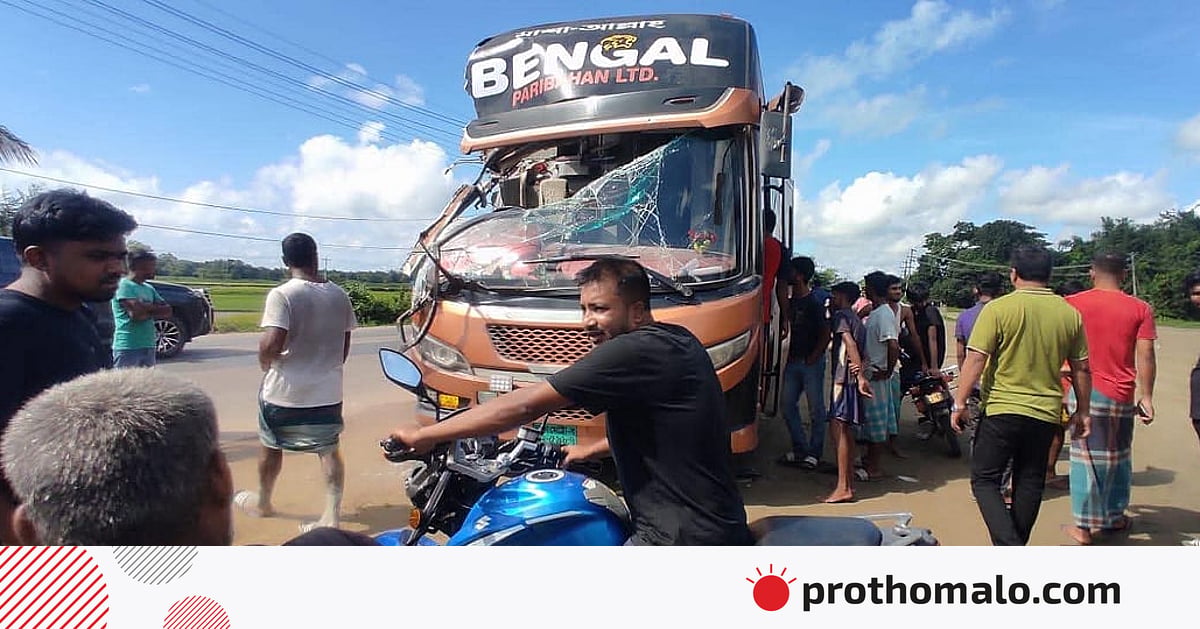 সকালে পৃথক সড়ক দুর্ঘটনায় নিহত ১৫ জন সকালে পৃথক সড়ক দুর্ঘটনায় নিহত ১৫ জন