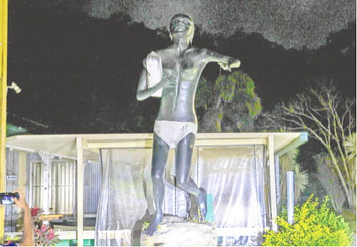 যে পাহাড় মায়ের কথা বলে