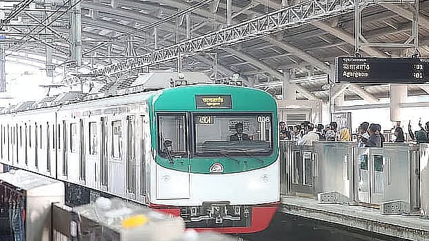 ঢাকায় মেট্রোরেল