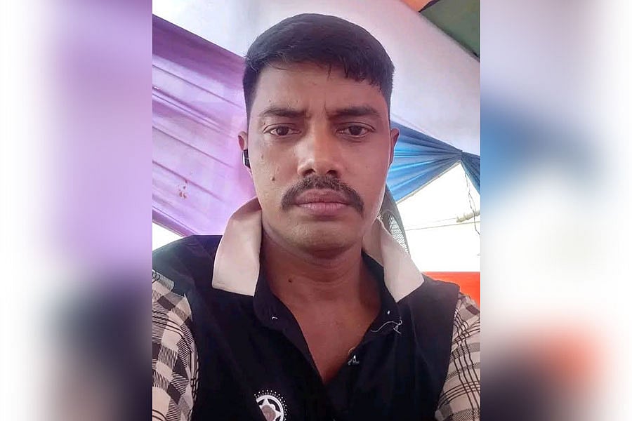 খিলগাঁওয়ের খালে ভাসছিল জজ মিয়ার লাশ, হত্যার অভিযোগে এক ব্যক্তি গ্রেপ্তার