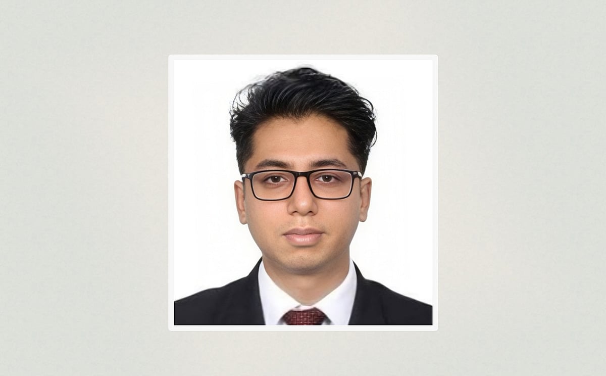 রাজনৈতিক সংশ্লিষ্টতা নিয়ে ফেসবুকে আলোচনা, গৌরীপুরের এসি ল্যান্ডকে ২০ দিনের মাথায় প্রত্যাহার