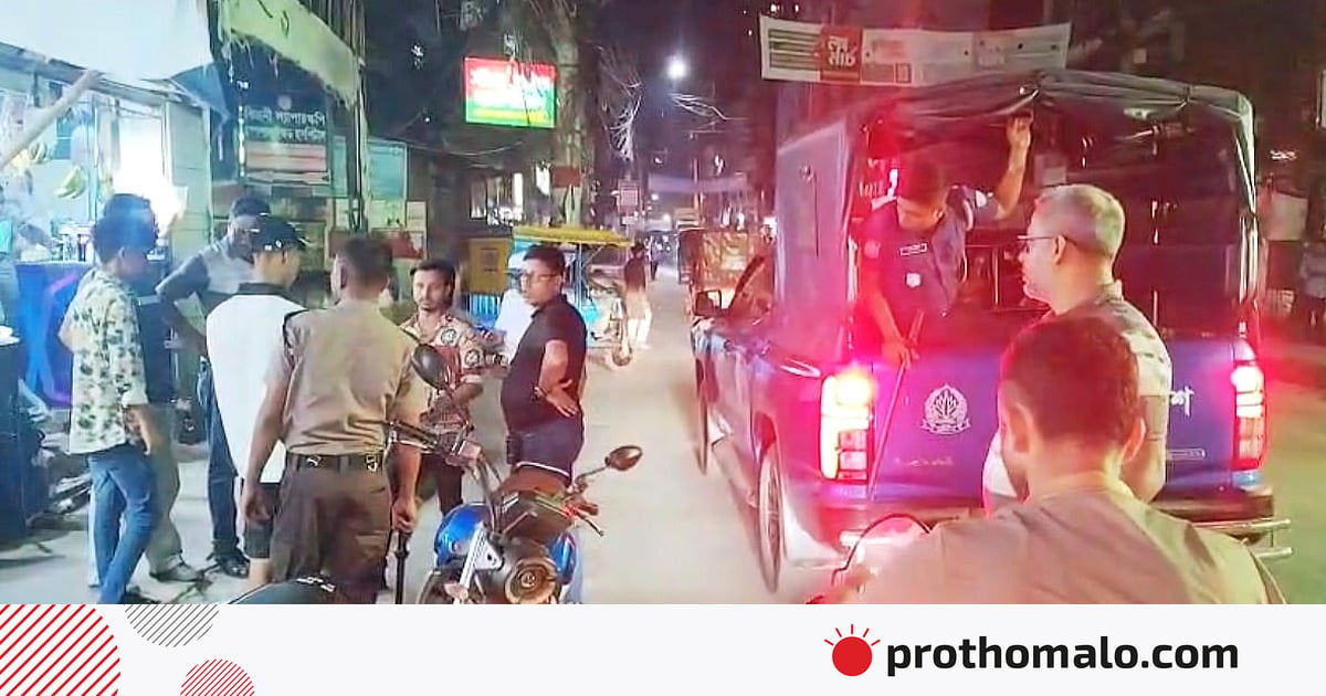 কুমিল্লায় কিশোর গ্যাংবিরোধী অভিযানে আটক ২৫৪ কুমিল্লায় কিশোর গ্যাংবিরোধী অভিযানে আটক ২৫৪