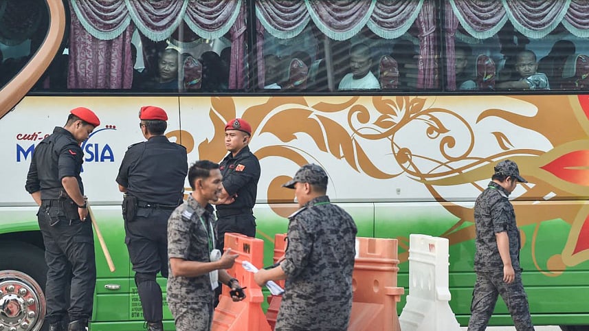 মানবাধিকার নিয়ে উদ্বেগের মধ্যেই দেড় হাজার আশ্রয়প্রার্থীকে মিয়ানমারে ফেরত পাঠাচ্ছে মালয়েশিয়া