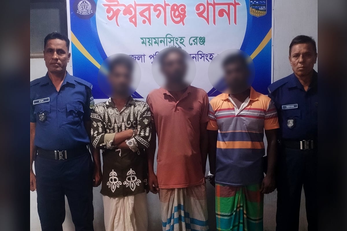 ১৩ মাসের বাচ্চাকে ২ লাখ টাকায় বিক্রি, দাদা