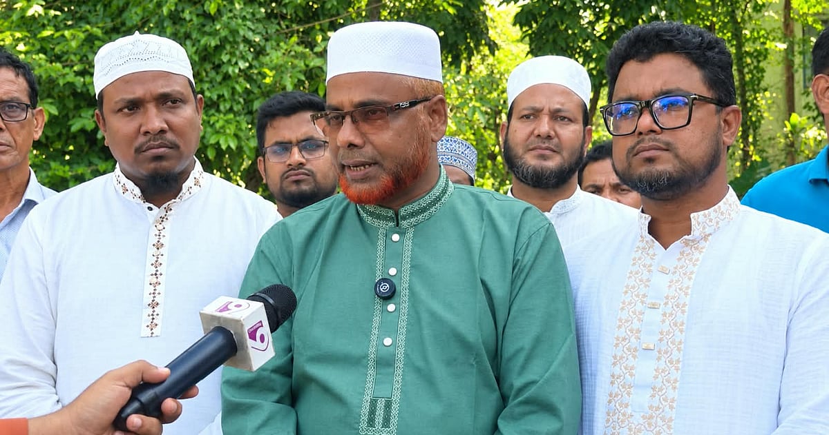 ‘বলল, ওপরের খুব চাপ...এই ওপরের চাপ কোন চাপ’