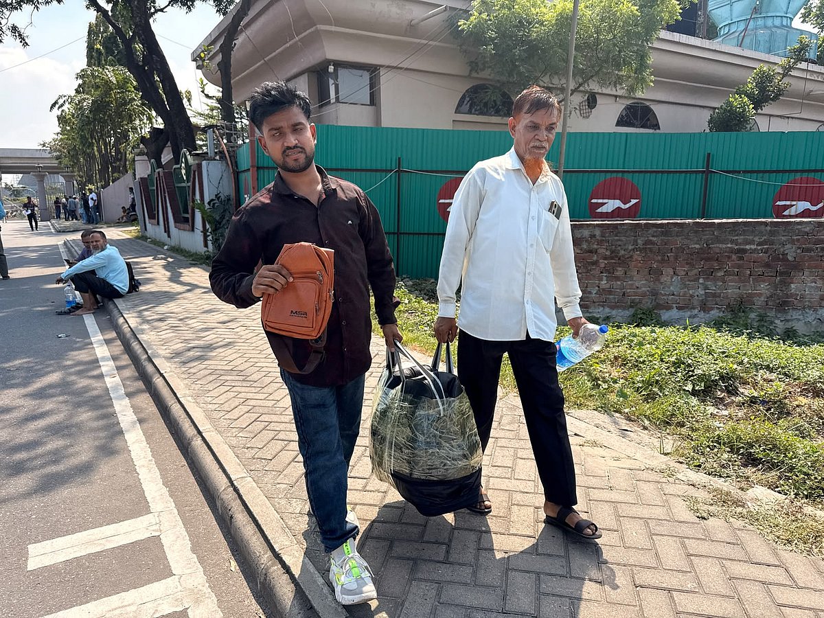 ফ্লাইট বাতিল হওয়ায় বিকল্প রুটে সৌদি আরব যেতে বাড়ছে খরচ