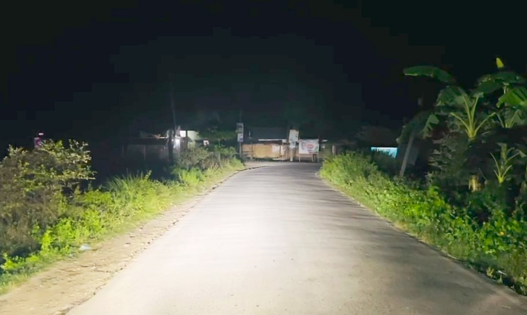 মাদক কারবারিকে ধাওয়া করতে গিয়ে ভারতে প্রবেশ, বিএসএফের হাতে আটক দুই পুলিশ