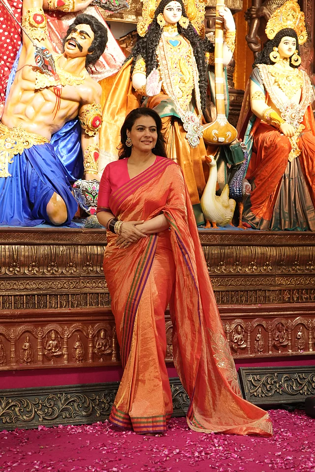 মন্ডপে কাজল