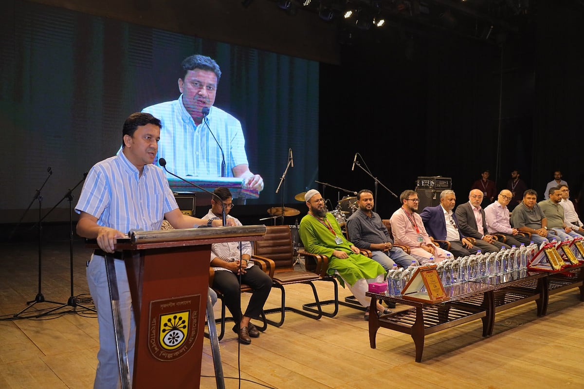 ইউনিগ্লোবাল: বিদেশে উচ্চশিক্ষার স্বপ্নকে বাস্তবে রূপ দিচ্ছে যে প্রতিষ্ঠান
