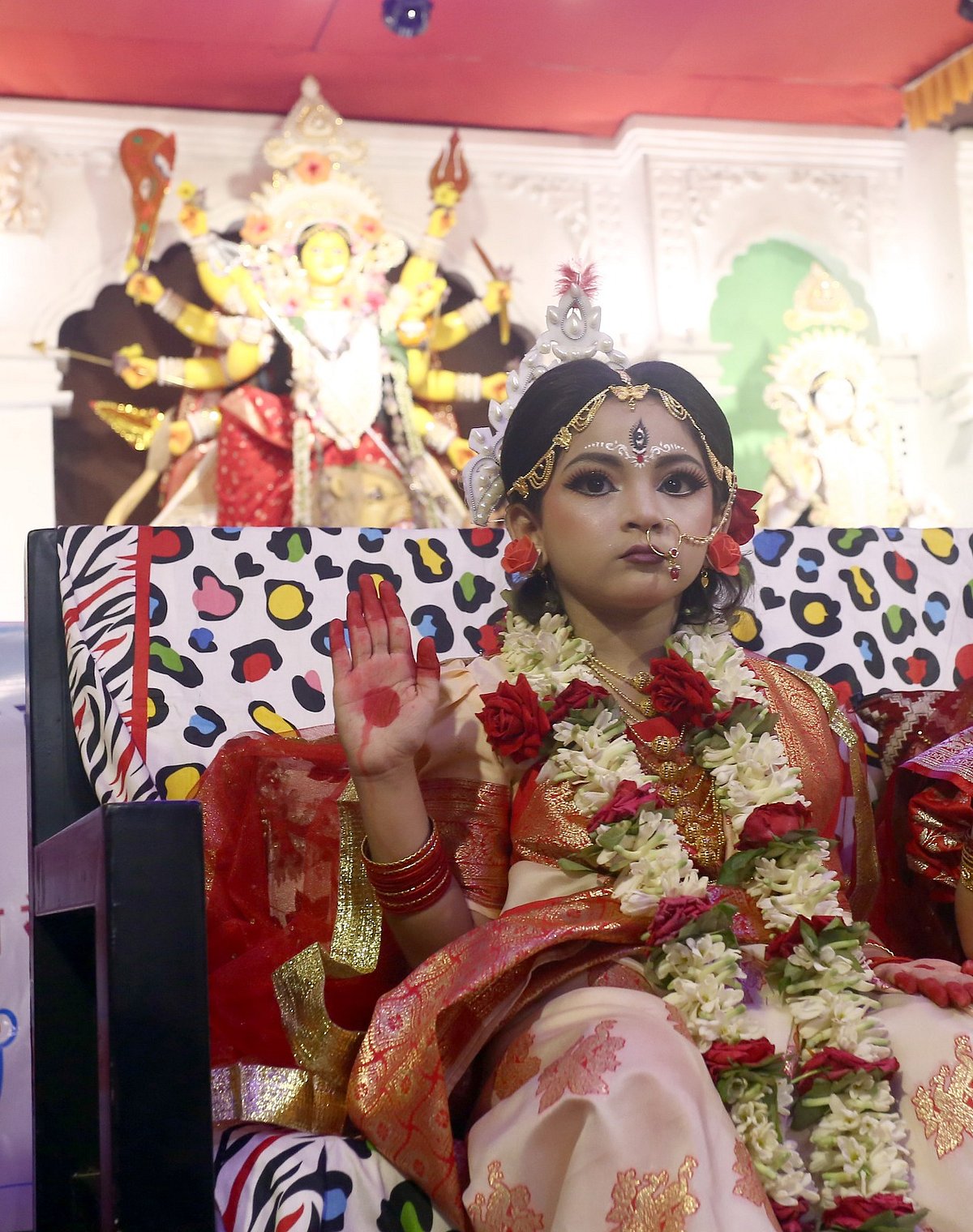 চট্টগ্রামে কুমারীপূজায় মাতৃশক্তির বন্দনা