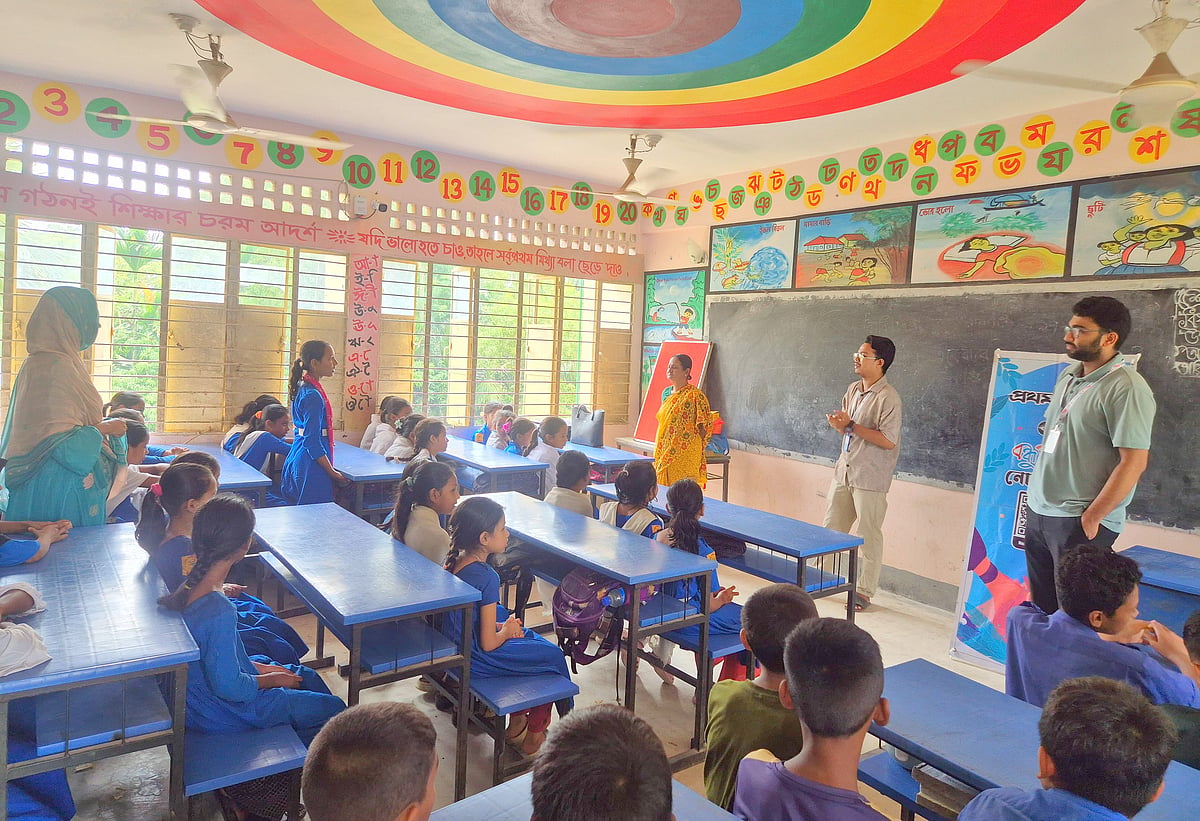 নোয়াখালী বন্ধুসভা শিশু স্বাস্থ্যসচেতনতা ক্যাম্পেইন