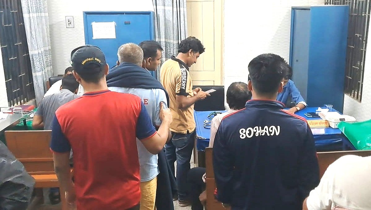 নাটোরে শিয়ালের কামড়ে ১১ জন আহত, বন্য প্রাণী বিভাগকে সহযোগিতা চেয়েছে প্রশাসন