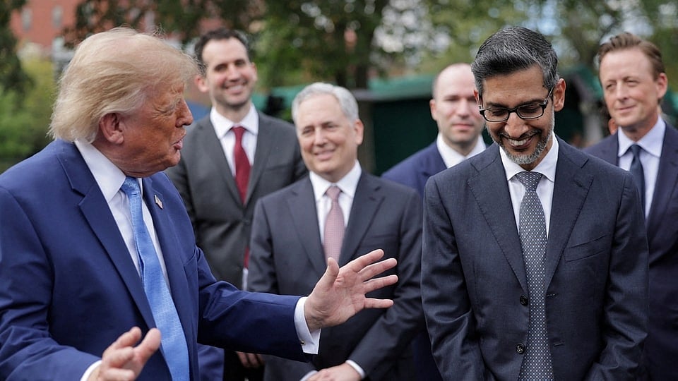 ট্রাম্পের ফোন গুগল সিইওকে দিল, ম্যাপে আটলান্টিকের নাম নিজের নামে বদলাতে