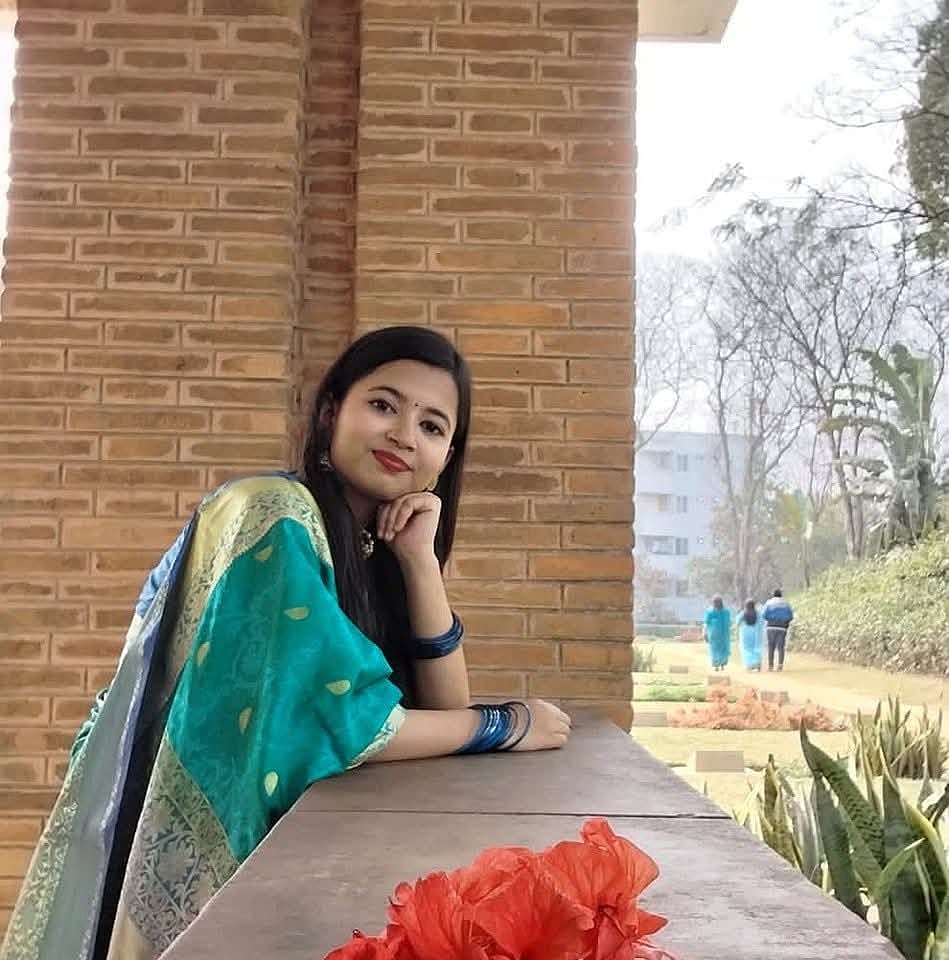 ফতুল্লায় স্বামীর বাসা থেকে কুবি শিক্ষার্থীর ঝুলন্ত মরদেহ উদ্ধার