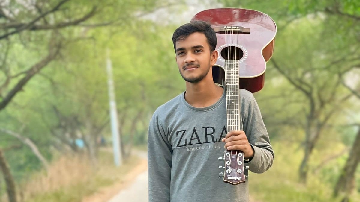 হোগলাবুনিয়া থেকে তাসভির…