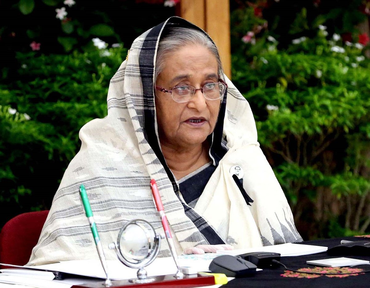 প্রধানমন্ত্রী তাঁর সরকারি বাসভবন গণভবন থেকে ভার্চ্যুয়াল আলোচনায় যোগ দেন।