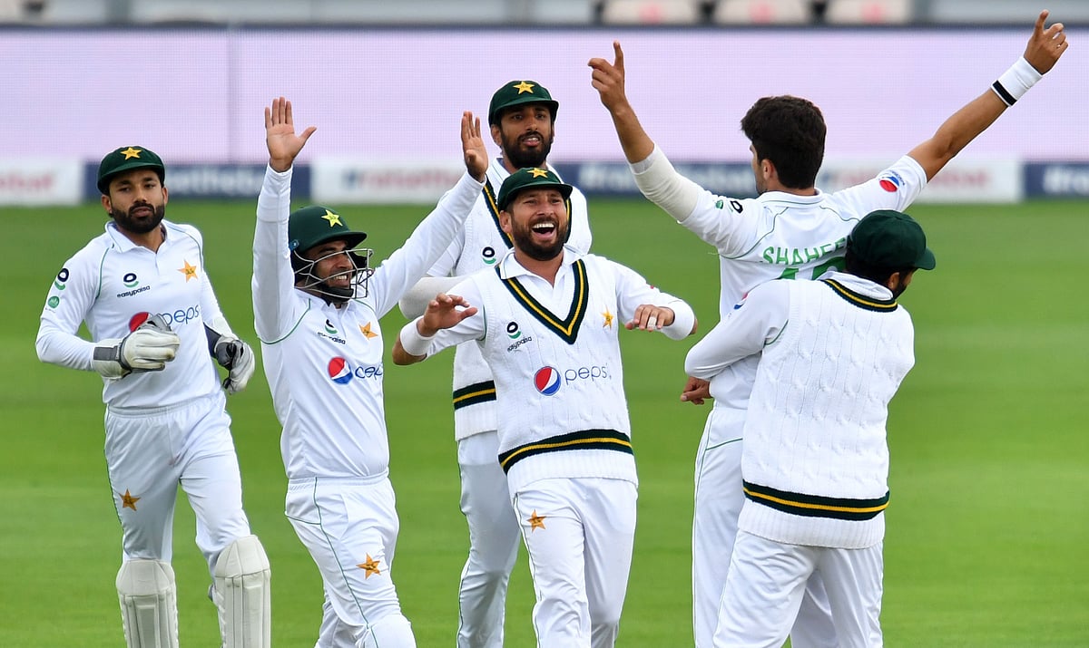 পাকিস্তান সফরে গিয়েছে, এর প্রতিদান চান ওয়াসিম।