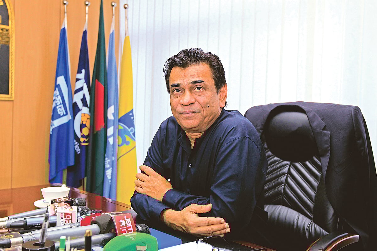 বাফুফে নির্বাচনে চতুর্থ মেয়াদে সভাপতি পদে নির্বাচন করতে যাচ্ছেন কাজী সালাউদ্দিন।