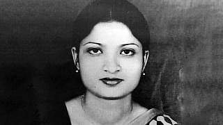 Yosh talabaning porno surati