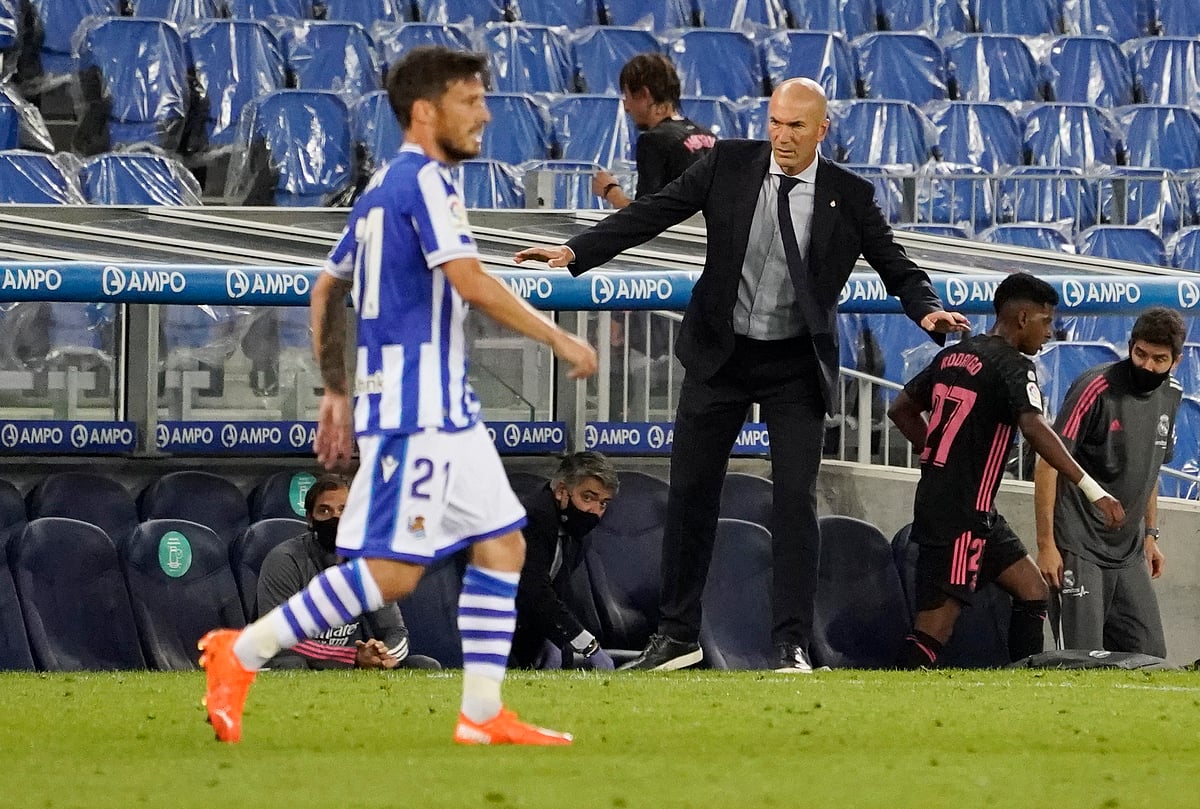 শিষ্যদের খেলা হতাশই করেছে জিদানকে।