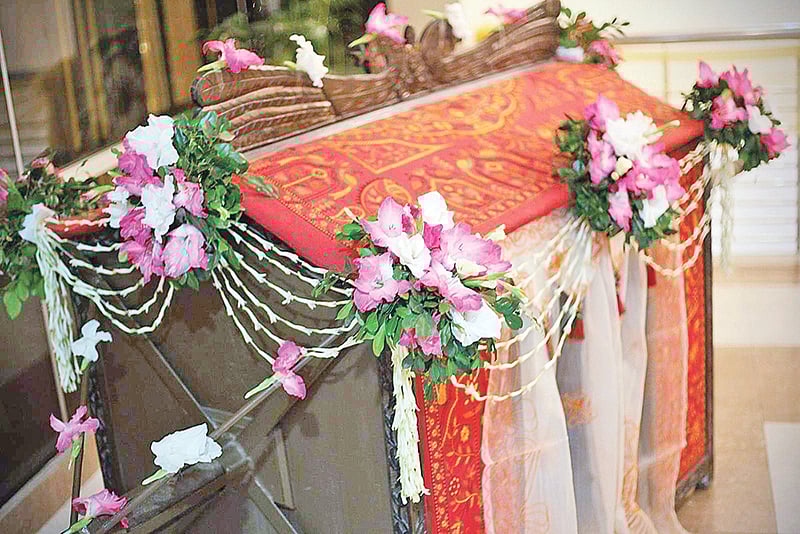 সাজানো পালকি